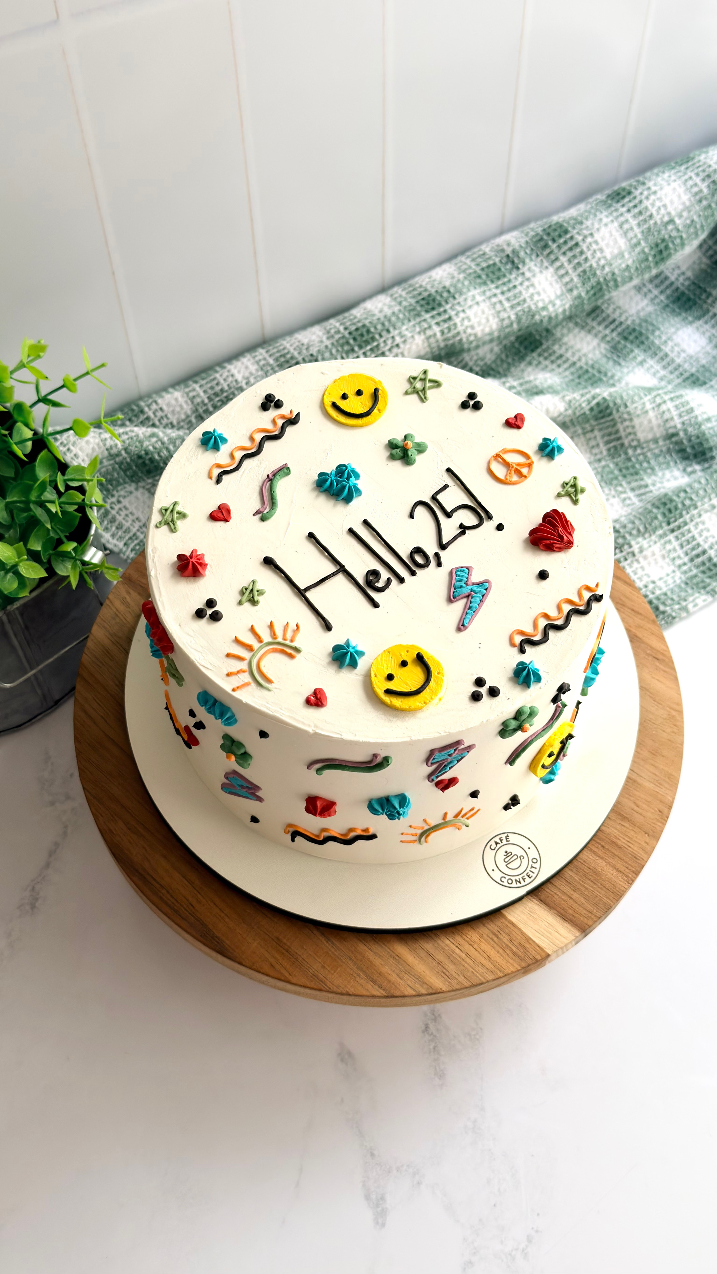 Bolo estilo Doodle Cake — Café Confeito